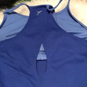 Old navy active size L